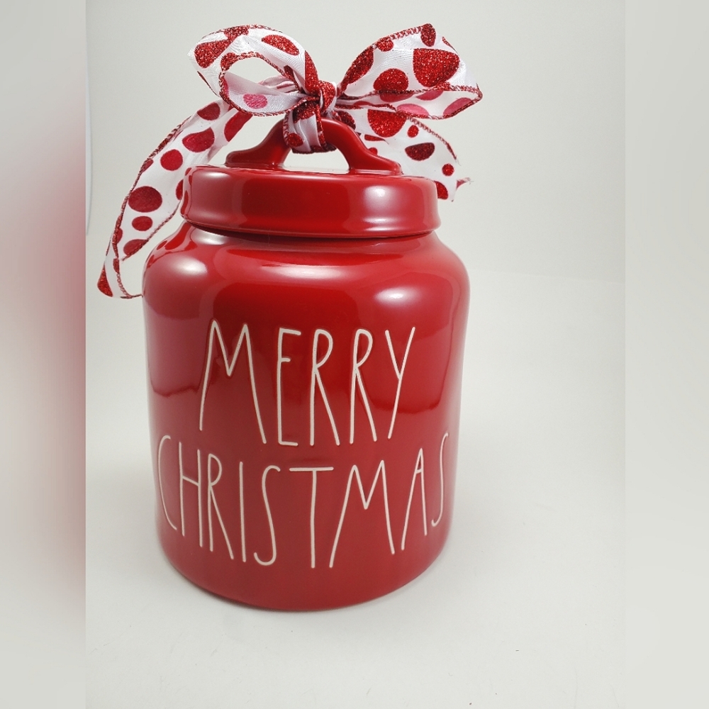 RAE DUNN MERRY CHRISTMAS COOKIE JAR